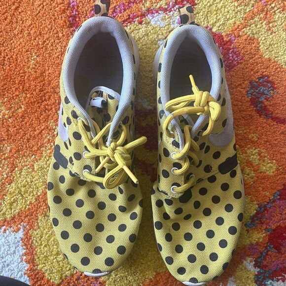 NIKE ROSHE RUN TENNIS SHOES WOMENS SIZE 9 MENS 7.5 - Picture 6 of 8